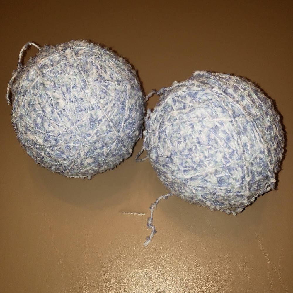 2 Balls of Bernat Bouclé Yarn